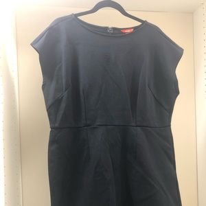 Black sleeveless dress size 1x